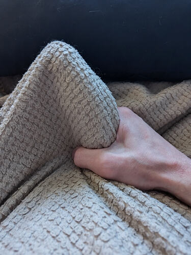 1000001098