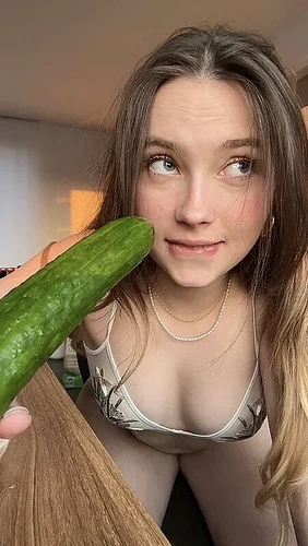 1000036592