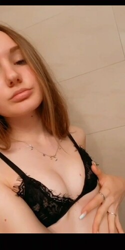 Snapchat-942408427