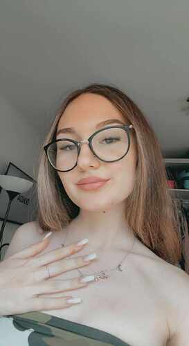 received_1637867643708814
