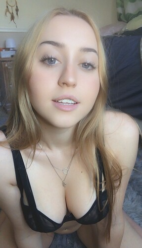 750x1334_1c11cdf7cd0ec586c2a0118604e86b0e