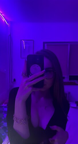 1000036477