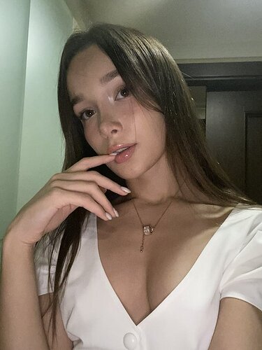 1000027708