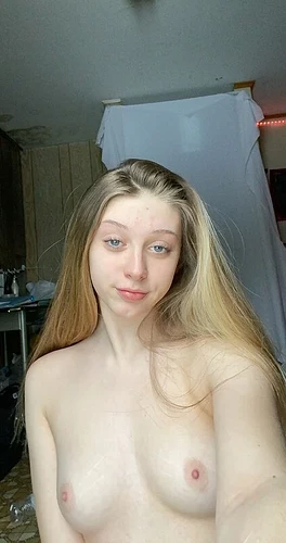 1000054410