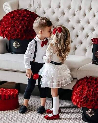 received_606847673745061