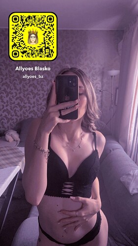 Snapchat-321330252