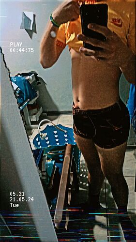Snapchat-761296607