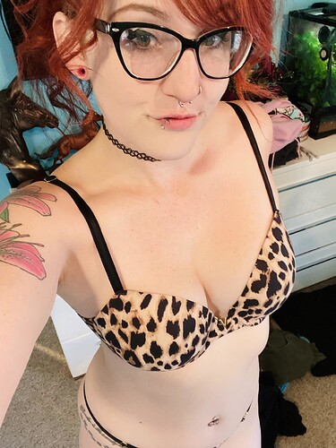 clothing-feelin-a-little-wild-today-pJXxfV