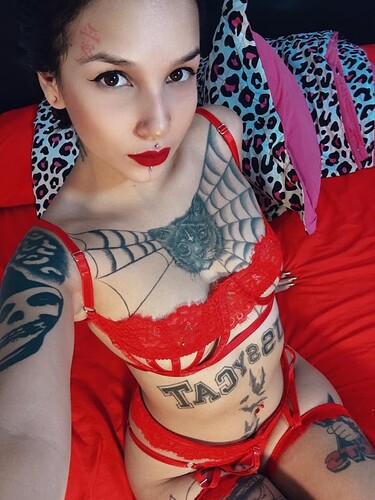 3793365-louisa-mv