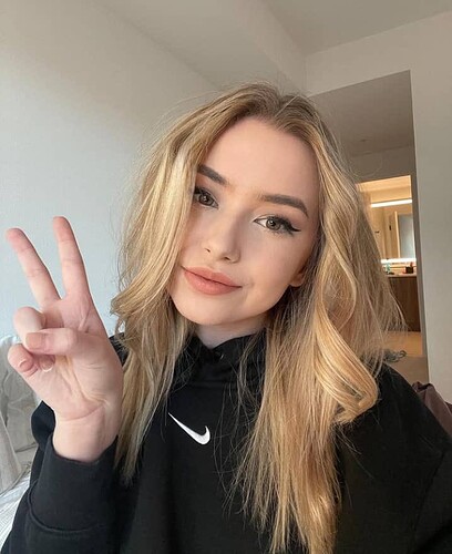 photo_editor_ds_1670819438610