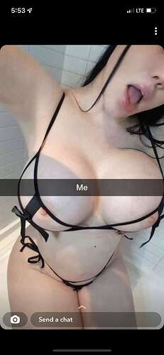 Snapchat-941854528