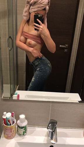 f211c44598de0903e43e5988917e957f2059826c_2_460x800