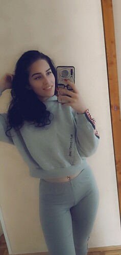 Snapchat-448193157