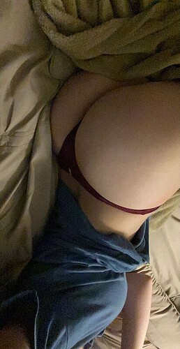 31695