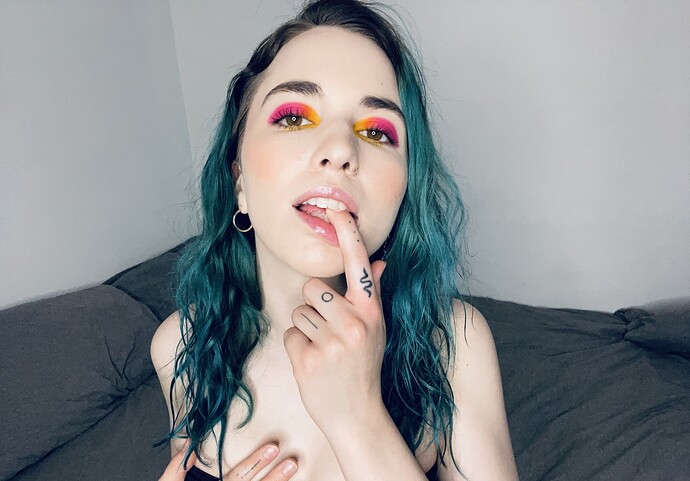 dainty (619)