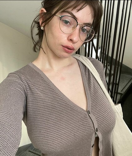 1000026381