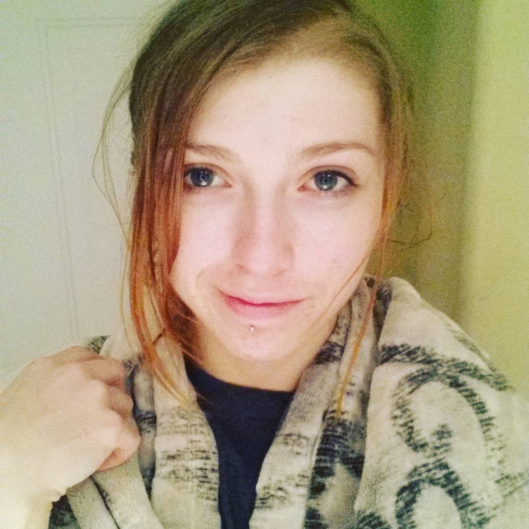 1 (43)