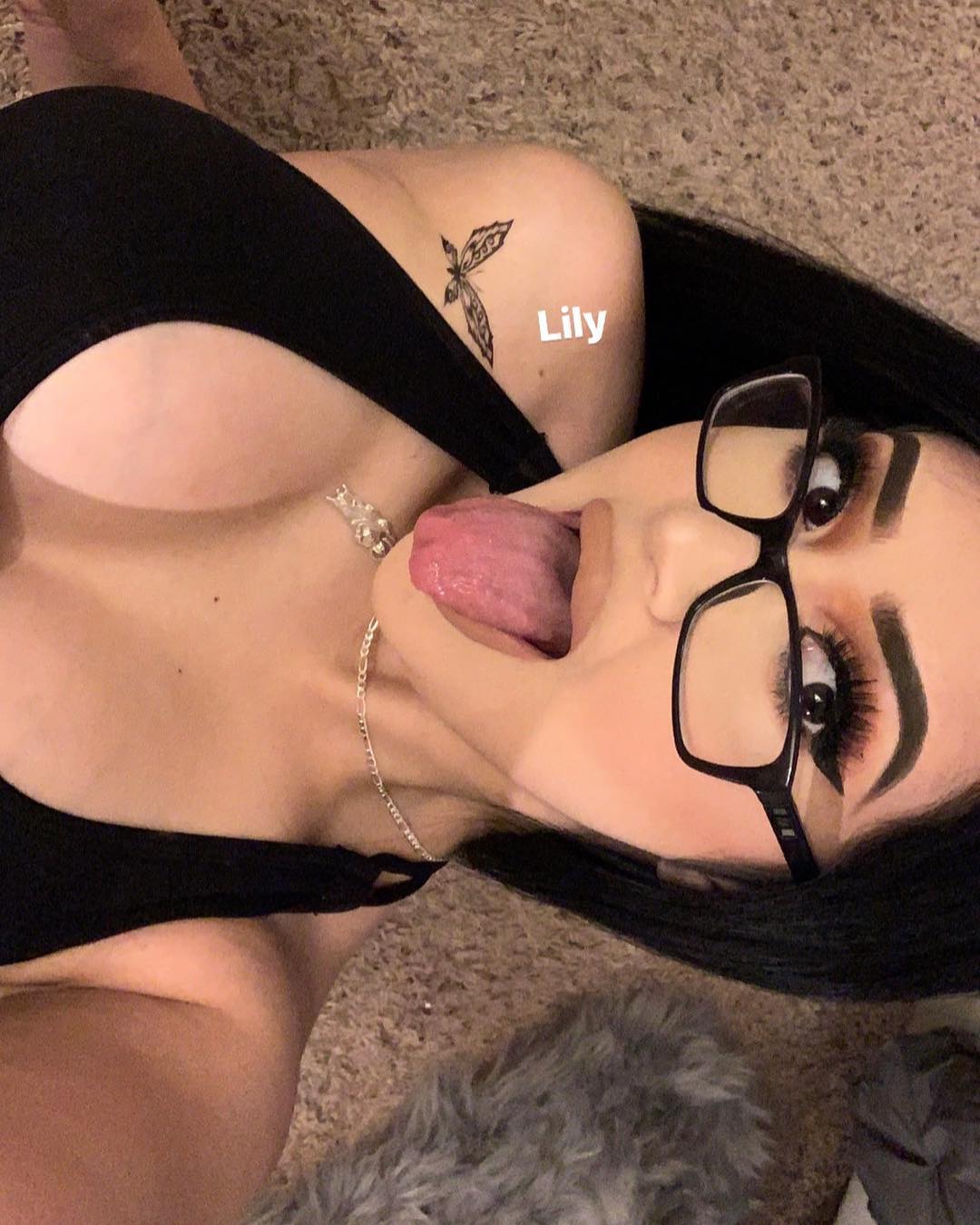 lilianaheartsss_20200223_194249_0