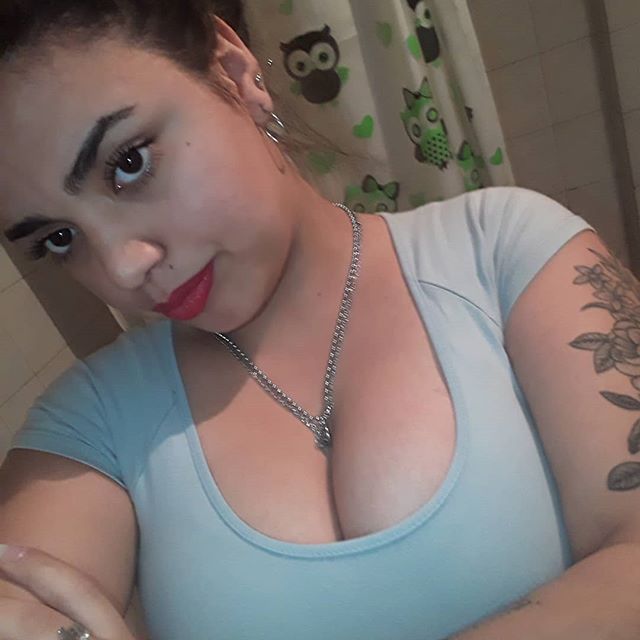 vfgbhnjmgv r52