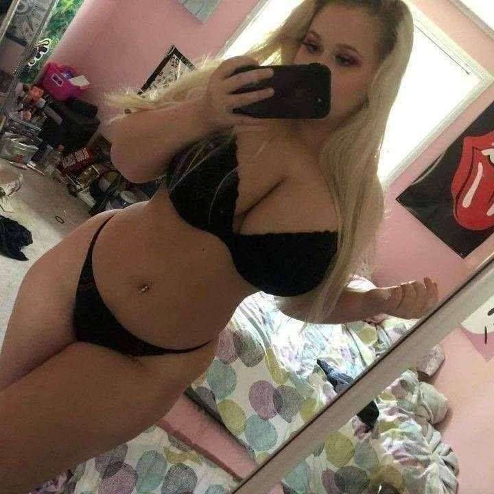 Snapchat-152853779