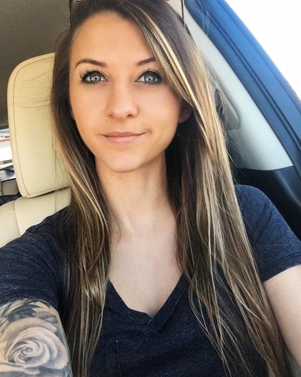 the-sexy-alicia-is-going-to-whip-you-into-shape-12
