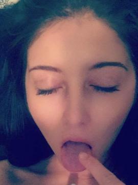 th270x360_929592_3