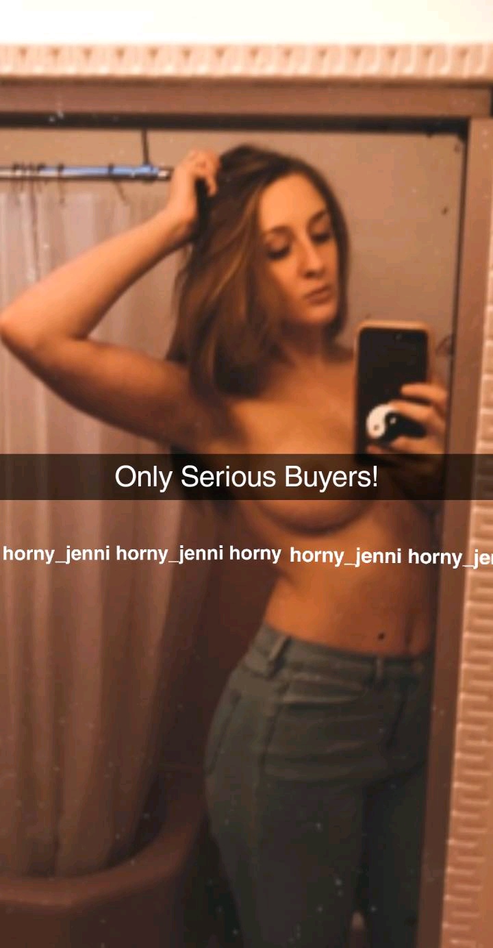Snapchat-909178086