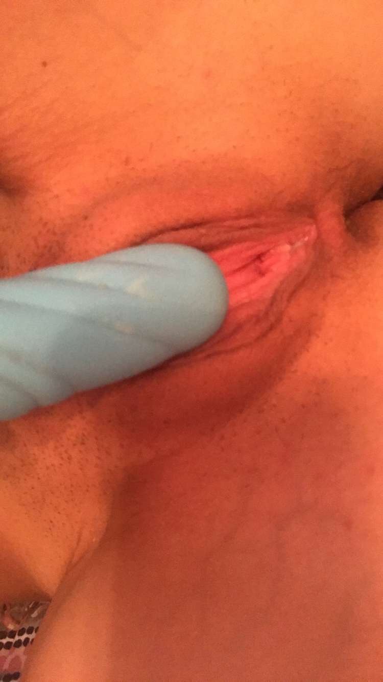 1611839942275