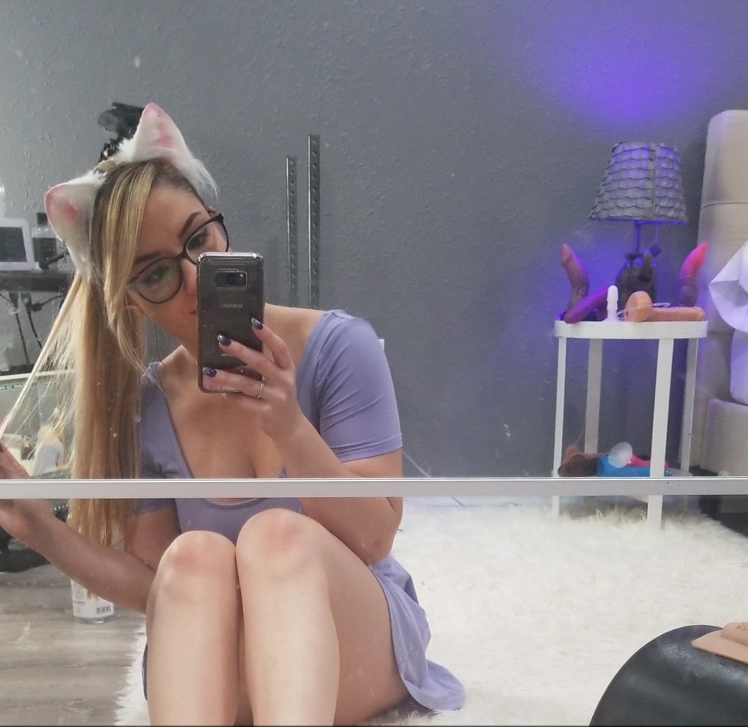 (36)
