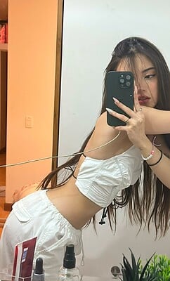 e0c3bceb18526fc36a0fec02ddd01f39926b7382_2_242x400