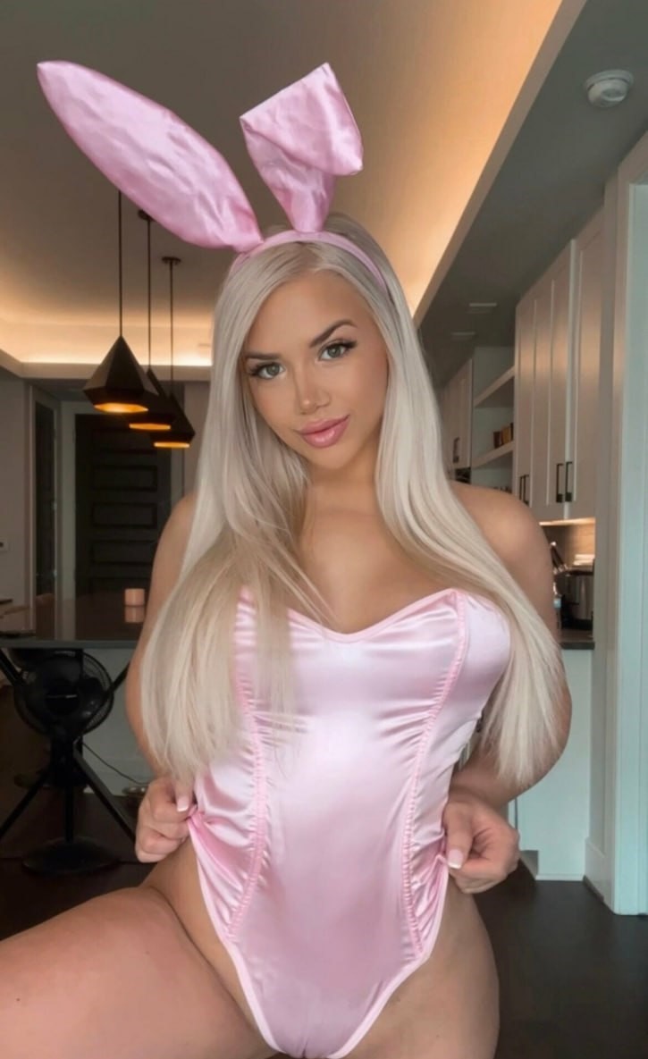 Nudes,videos,picture,cum & wanna fun Telegram: @emily7aria 