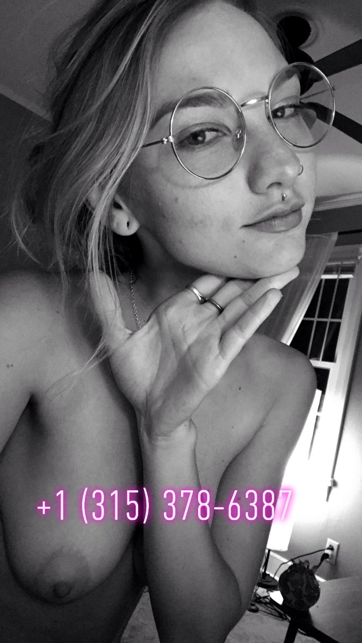 Snapchat-2030486242