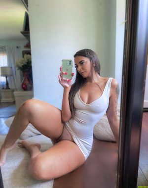 would-you-fuck-me-on-the-first-date_001-1-10010823000113866